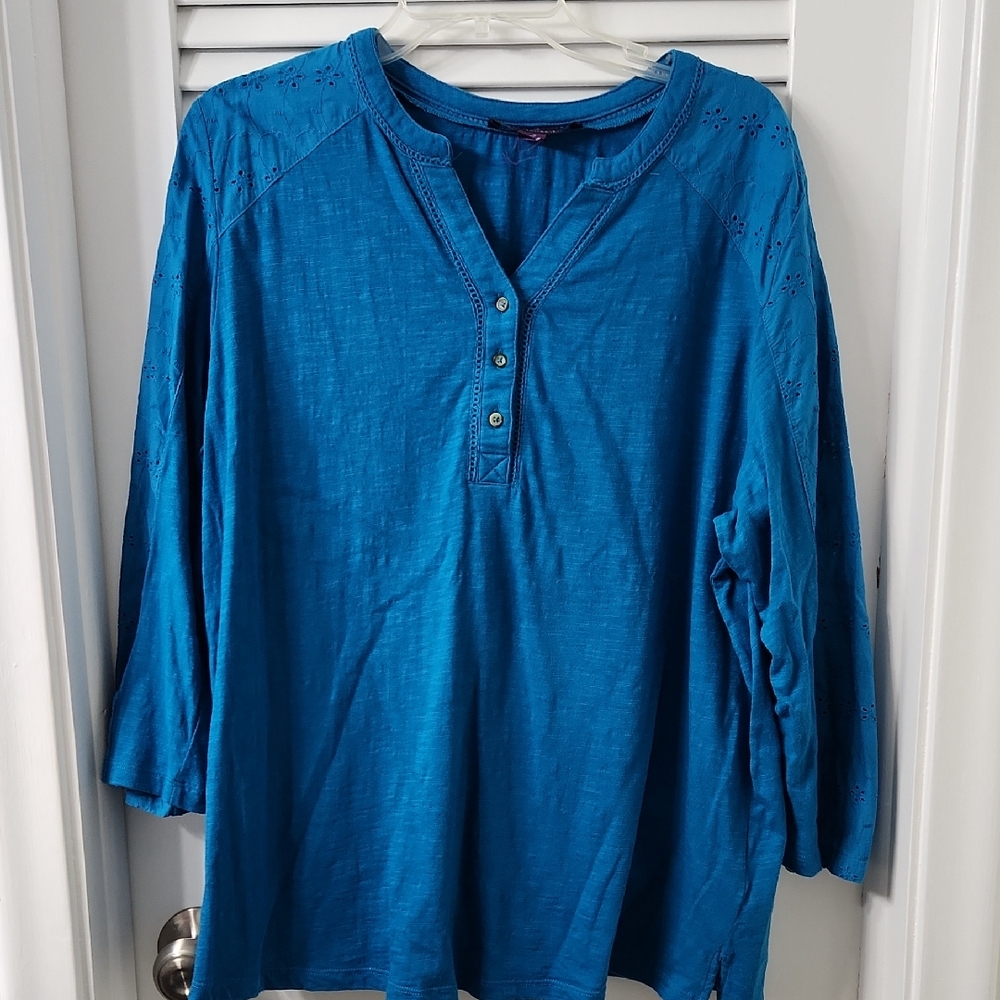 Gloria Vanderbilt Teal Blue Crewneck Top